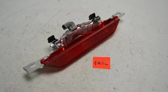 Toyota Corolla E120 E130 Third/center stoplight 12V16W