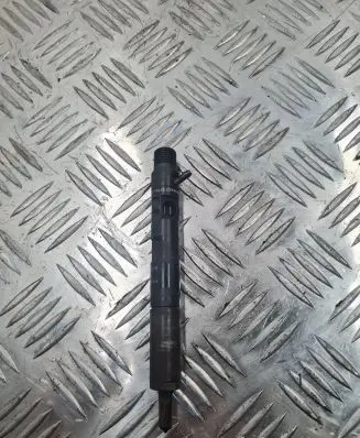 Renault Fluence Fuel injector 28237259
