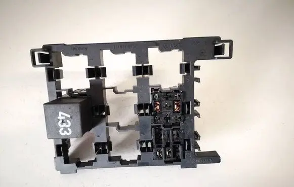 Fuse box set