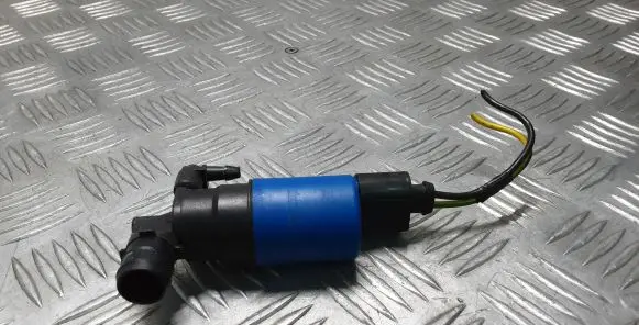 Jaguar F-Pace Headlight washer pump AV6113K082AA