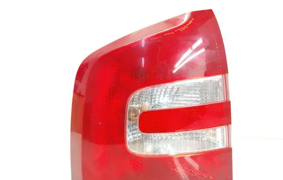 Skoda Octavia Mk2 (1Z) Rear/tail lights 1Z9945095B