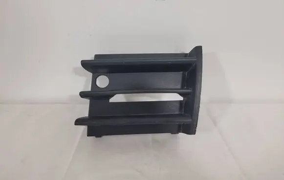 Skoda Octavia Mk2 (1Z) Front bumper lower grill 1Z0853665