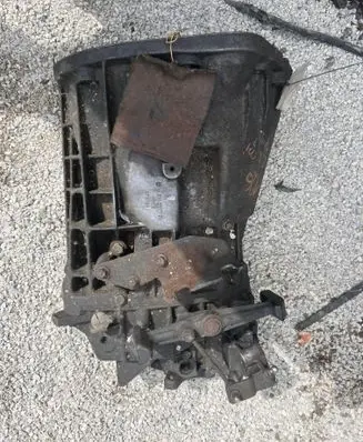 Mercedes-Benz Sprinter W901 W902 W903 W904 Manual 5 speed gearbox A9042610601 HP0700A7