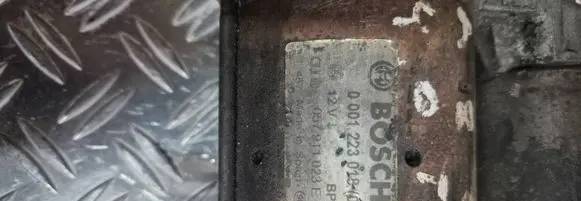 Audi A8 S8 D3 4E Starter motor 057911023E 0001223018