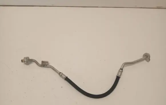 Air conditioning (A/C) pipe/hose