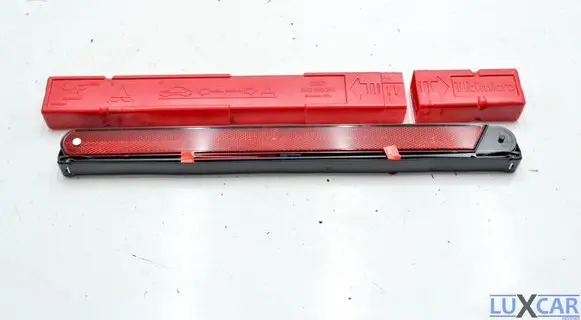 Audi A6 S6 C7 4G Emergency warning sign 8K0860251