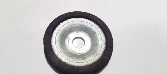 Coil spring mount