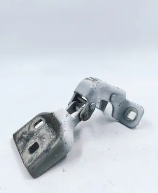 Renault Master III Front door upper hinge 804000006R