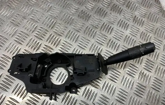 Peugeot 406 Indicator stalk 61557024