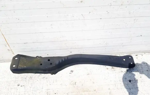 Toyota Avensis T220 Front subframe