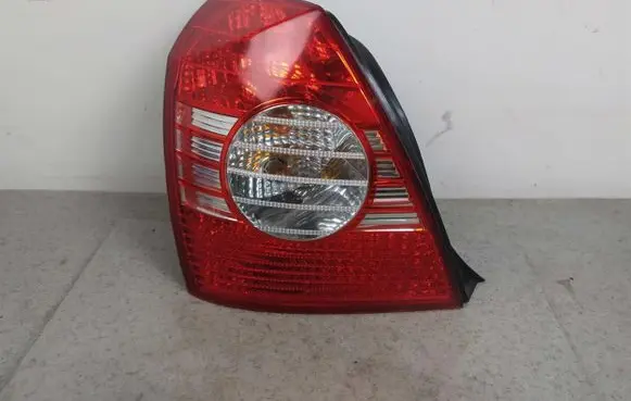 Hyundai Elantra Rear/tail lights