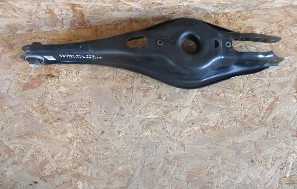 Rear upper control arm/wishbone