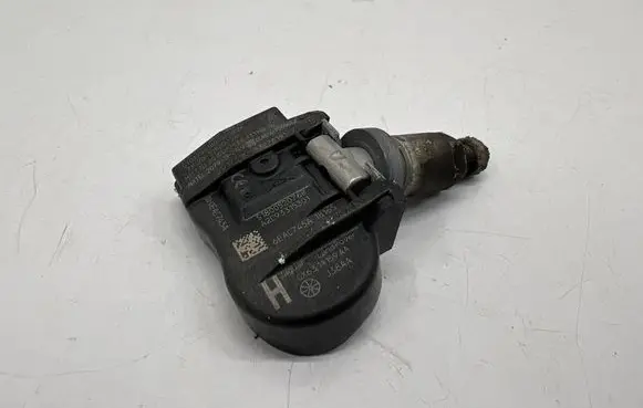 Land Rover Discovery 5 Tire pressure sensor GX631A159AA