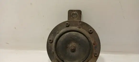 Nissan Patrol Y60 Horn signal