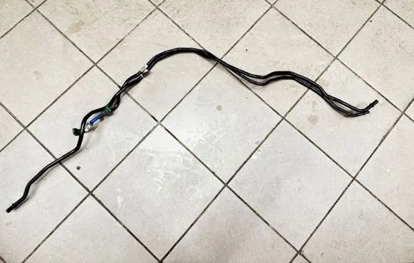 BMW 7 G11 G12 Fuel line pipe 7356587 04092015 90919