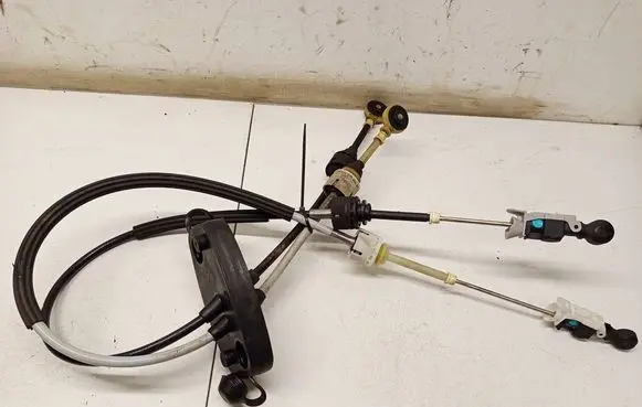 Opel Insignia B Gear shift cable linkage 55504471001