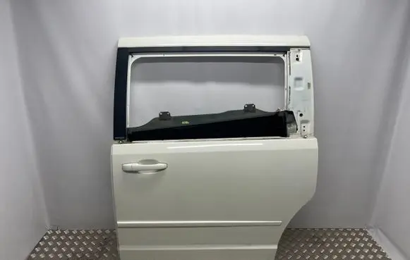 Dodge Grand Caravan Side sliding door 
