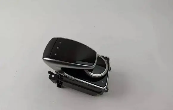 Mercedes-Benz GLE (W166 - C292) Head unit multimedia control A1669009618 A2C39592900