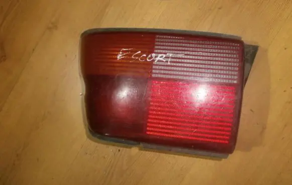 Ford Escort Rear/tail lights 93ag13n004aa