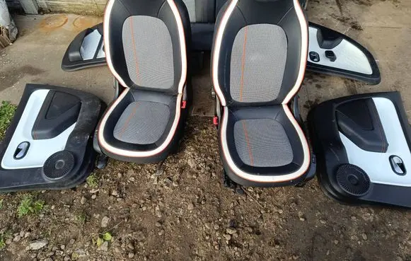 Renault Twingo III Seat set TWINGOIII