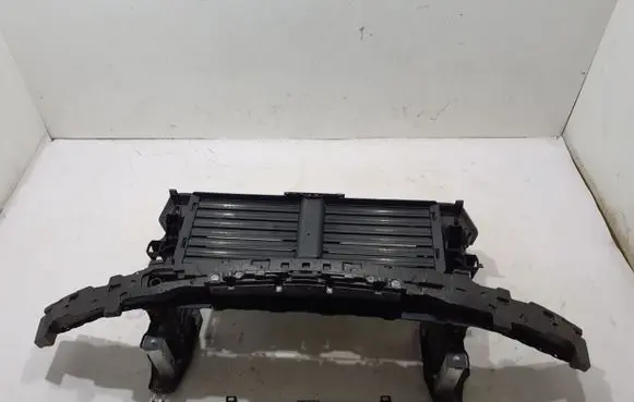 Mercedes-Benz GLE W167 Radiator support slam panel