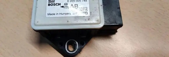 Opel Meriva B ESP (stability system) control unit 13267138 0265005748