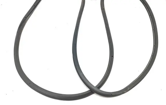 Renault Talisman Rubber seal rear door 