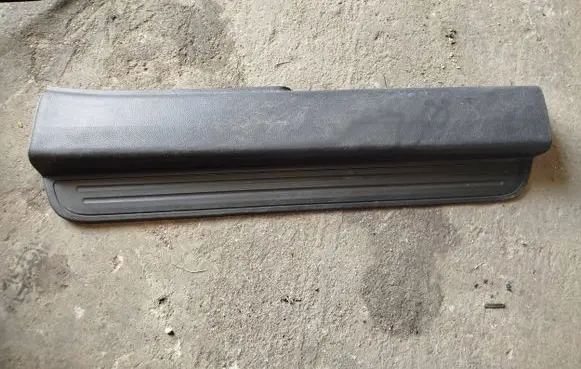Opel Antara Front sill trim cover 20832146 SAM1001