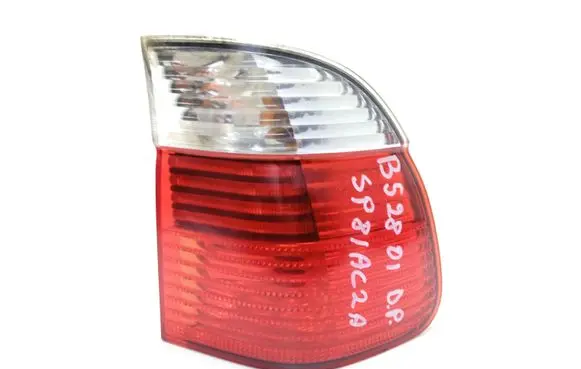 BMW 5 E39 Rear/tail lights 6902532 393390 2496339