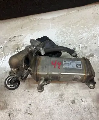 BMW 3 E92 E93 EGR valve cooler 7805446