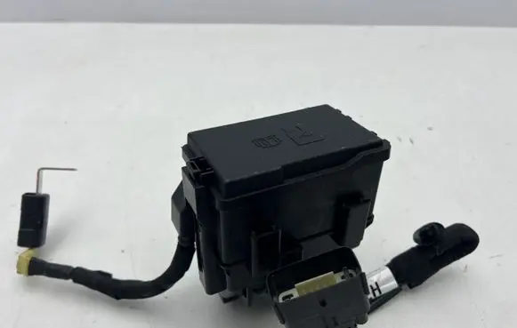 Ford Escort Fuse box cover MB3T14A303EH