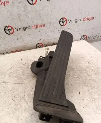 Volkswagen PASSAT B6 Accelerator throttle pedal 6PV00874501 1K2723503M