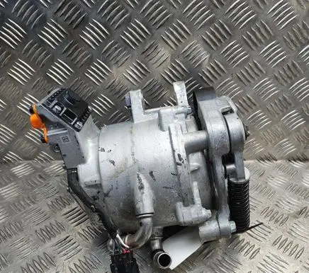 KIA Sorento IV Generator/alternator 373902M900