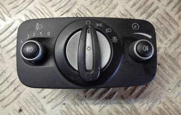 Light switch