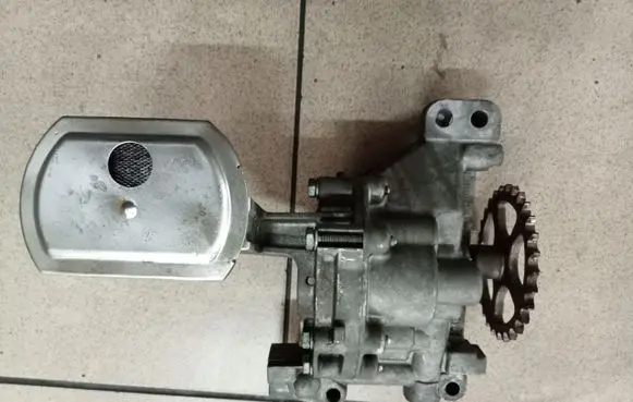 Peugeot 508 Oil pump 9644350880