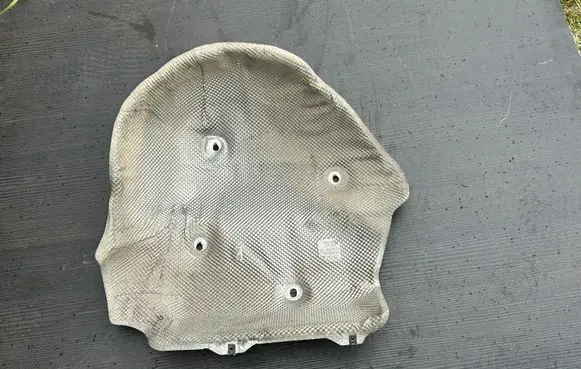 Exhaust heat shield