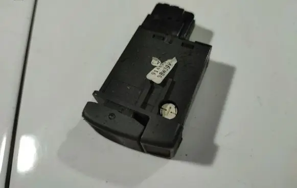 Volvo S70 V70 V70 XC Fog light switch 9148994