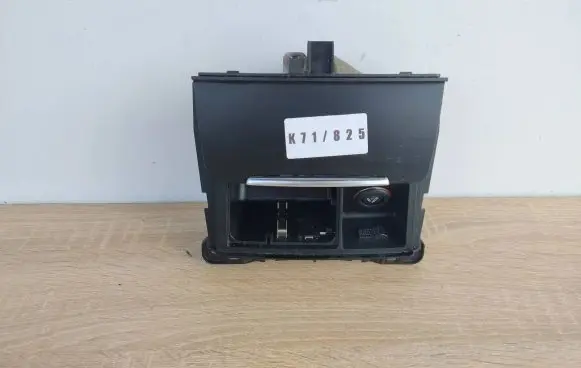 Audi A4 S4 B8 8K Car ashtray 8K0857951