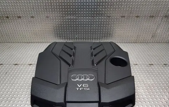 Audi A8 S8 D5 Engine cover (trim) S27720274 06M103925Q