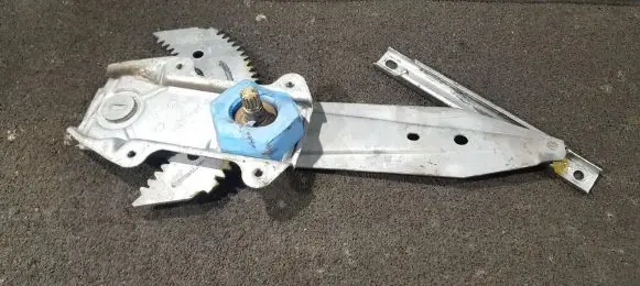 Nissan Micra Sliding door window regulator with motor