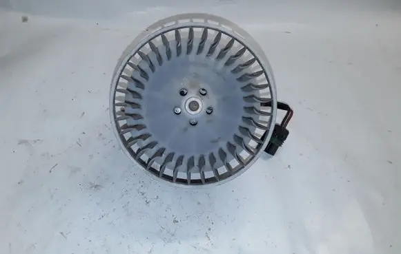 Renault Espace III Heater fan/blower 0130063506