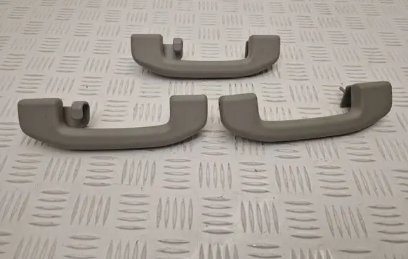 Renault Koleos I A set of handles for the ceiling 