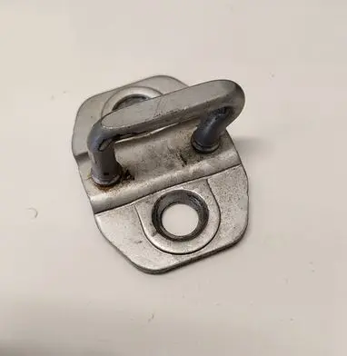 Dodge Journey Front door lock loop/hook striker 06782