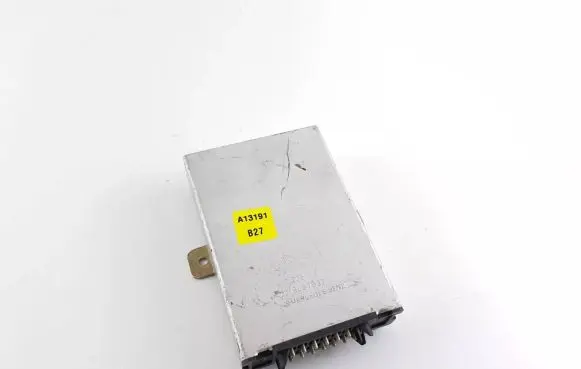 Mercedes-Benz E W124 Cruise control unit/module 0015457632