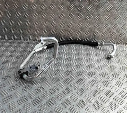 Peugeot 3008 III Air conditioning (A/C) pipe/hose 9842777380