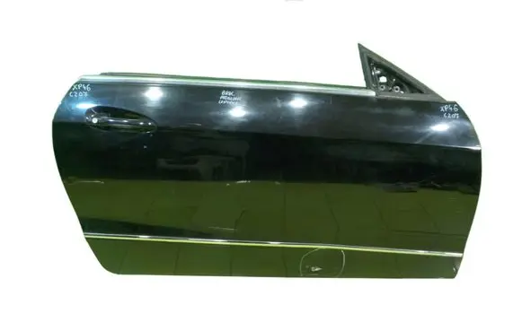 Mercedes-Benz E C207 W207 Front door PRZOD PRAWE