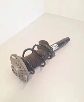 BMW 1 F20 F21 Front shock absorber with coil spring 6873728 16B028CD0034