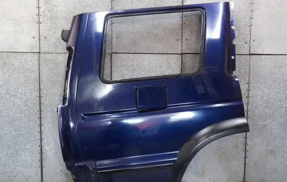 Land Rover Discovery Fender end trim
