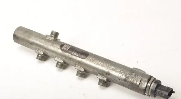 Alfa Romeo 159 Fuel main line pipe 55209575