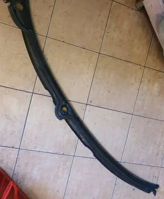 Audi A4 S4 B7 8E 8H Wiper trim 8E1819403